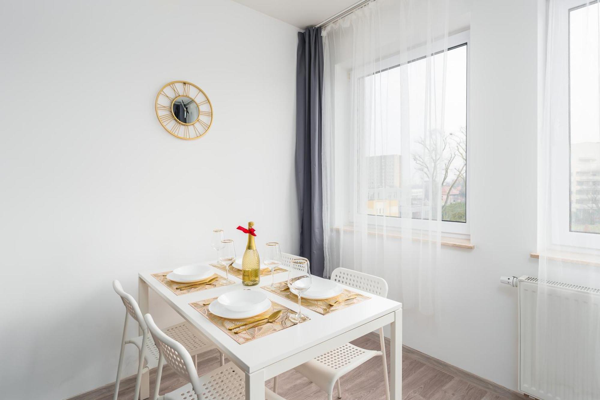 Апартаменты Apartament Miodowy Dom Колобжег Экстерьер фото